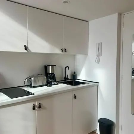 Thelma Boheme アパート *